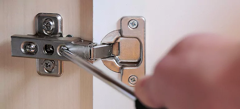 Creaky Door Hinges Fix in Pine Hills, FL