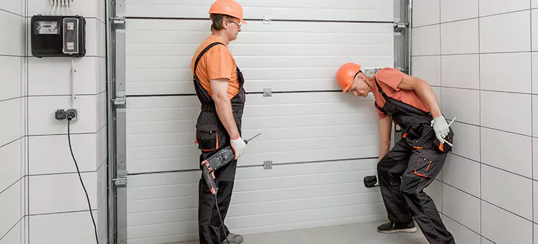 Secure Garage Door Repair in Pine Hills, FL