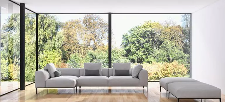 Tilt Out Window in Pine Hills, FL