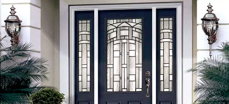 Craftsman Entry Door in Pine Hills, FL