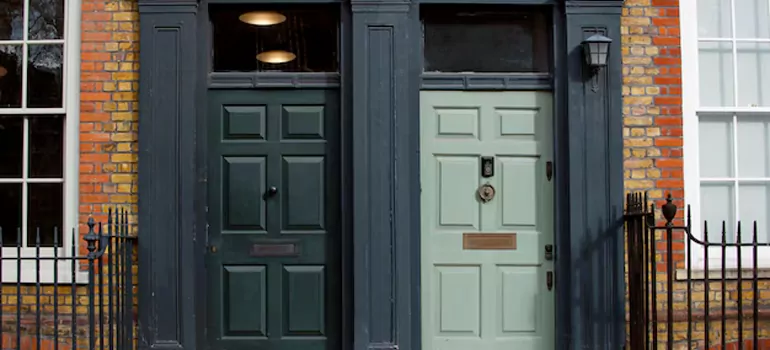 Heavy Duty Storm Door in Pine Hills, FL